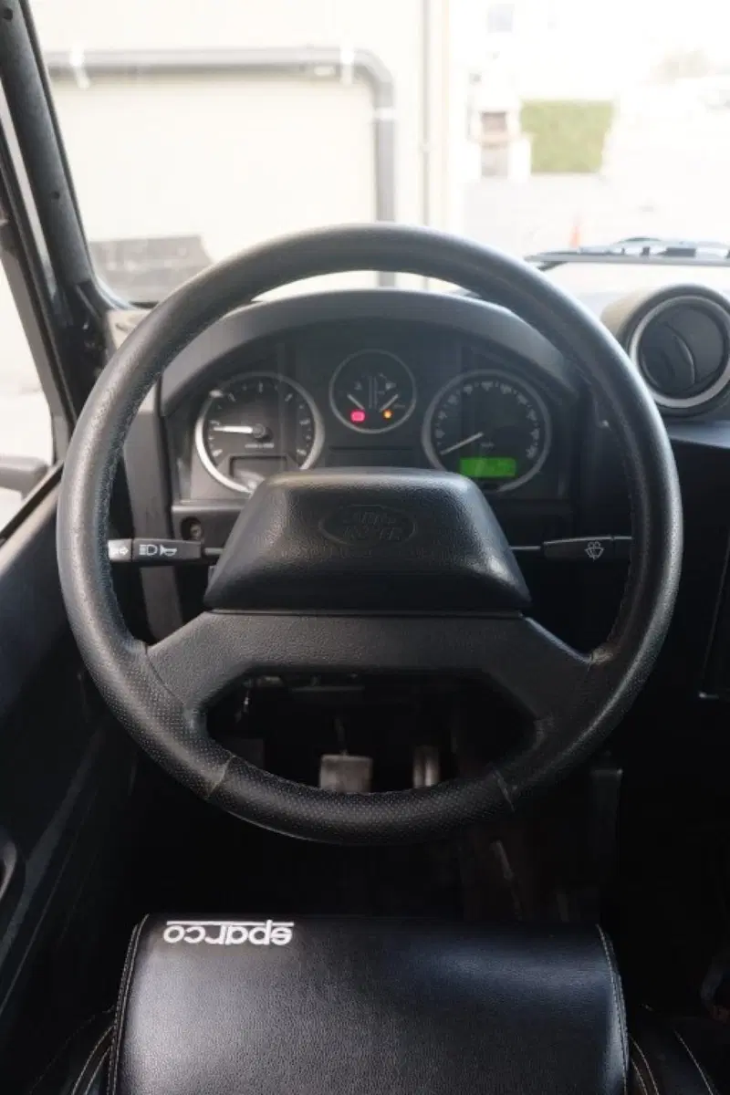 Land Rover Defender usata a Cuneo (16)