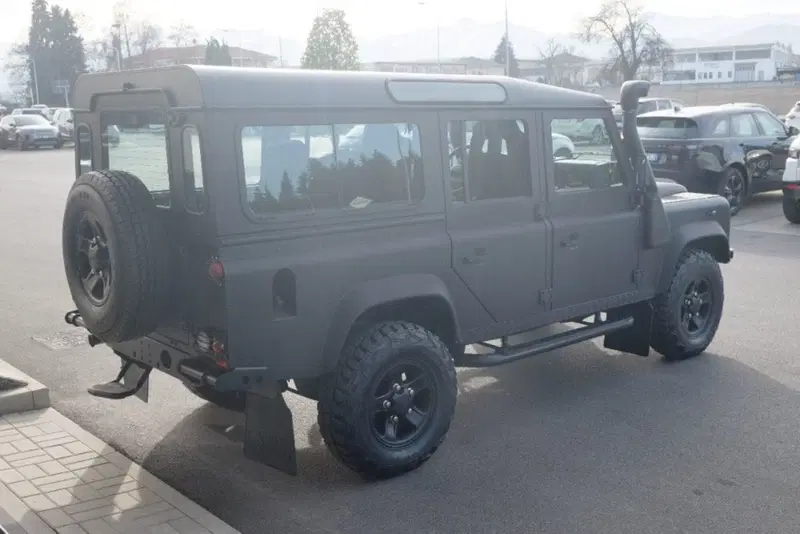 Land Rover Defender usata a Cuneo (5)