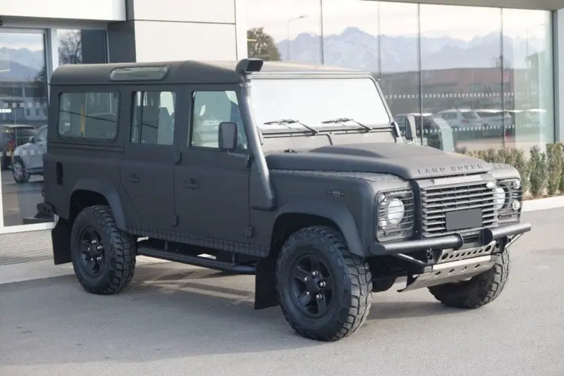 Land Rover Defender usata a Cuneo (7)
