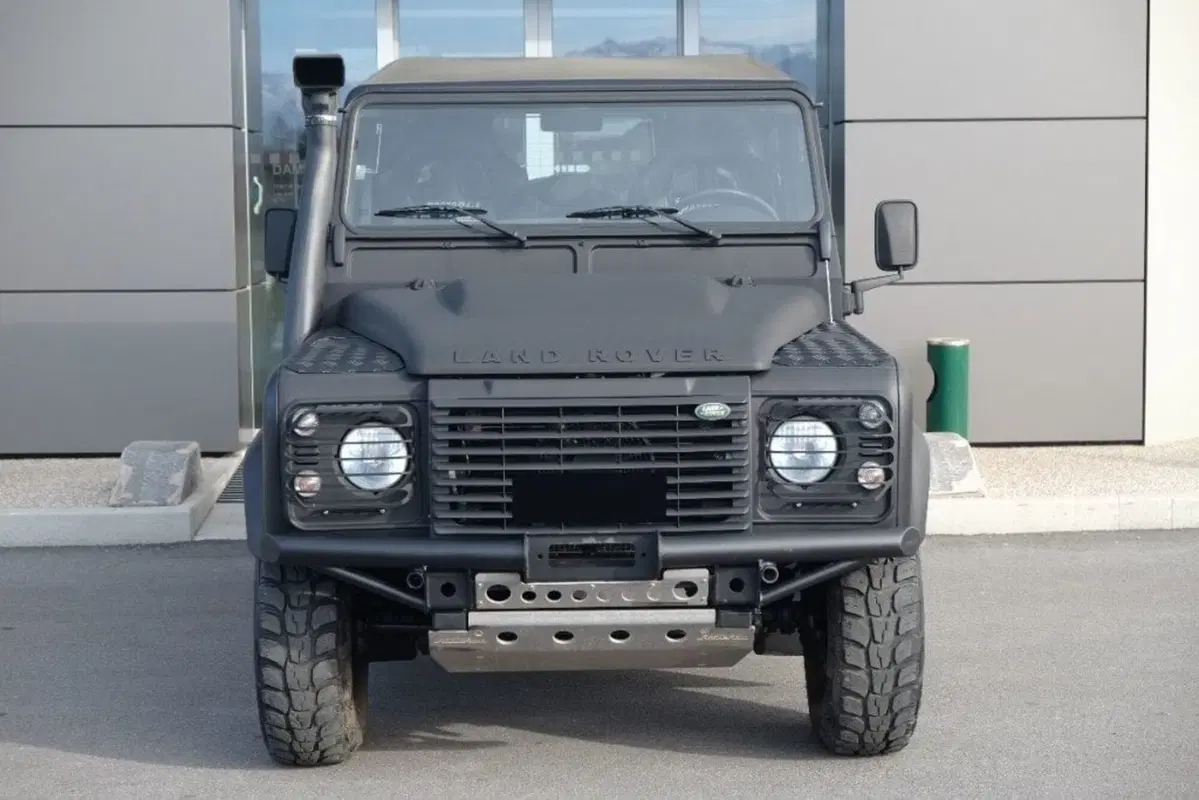 Land Rover Defender usata a Cuneo (8)