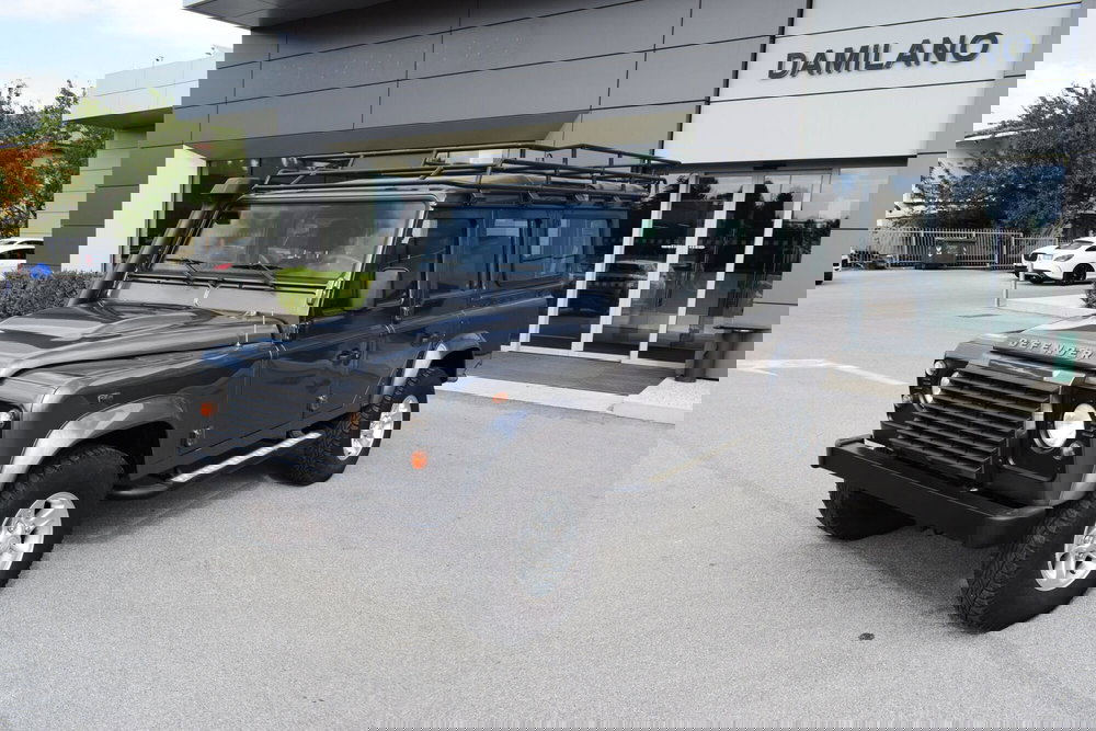 Land Rover Defender usata a Cuneo