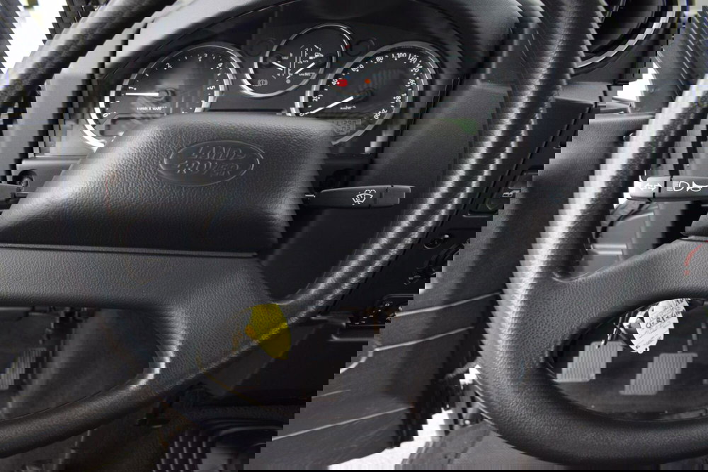 Land Rover Defender usata a Cuneo (10)