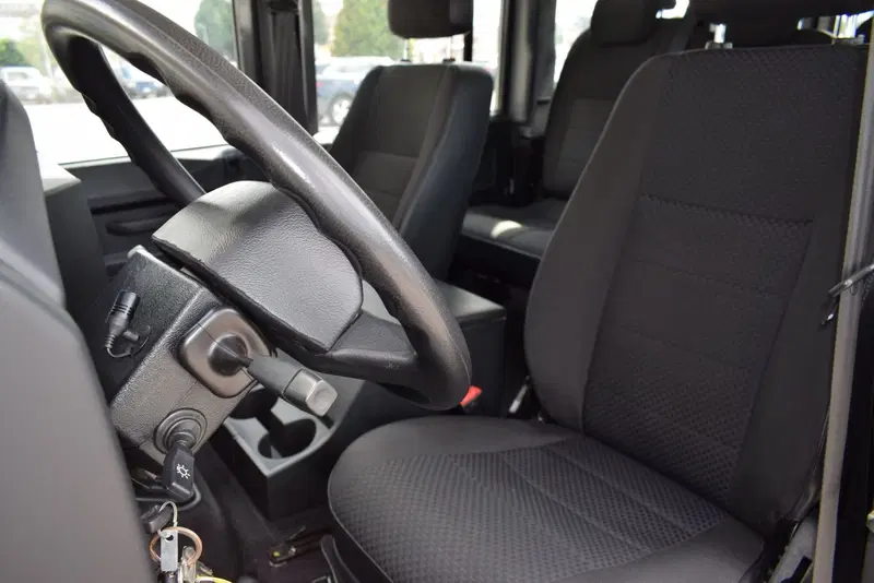 Land Rover Defender usata a Cuneo (16)