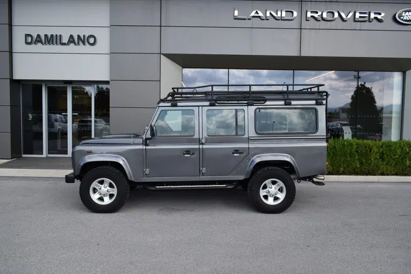 Land Rover Defender usata a Cuneo (4)