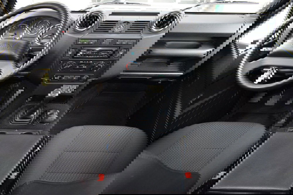 Land Rover Defender usata a Cuneo (9)