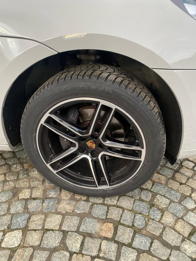 Porsche Macan usata a Cuneo (11)