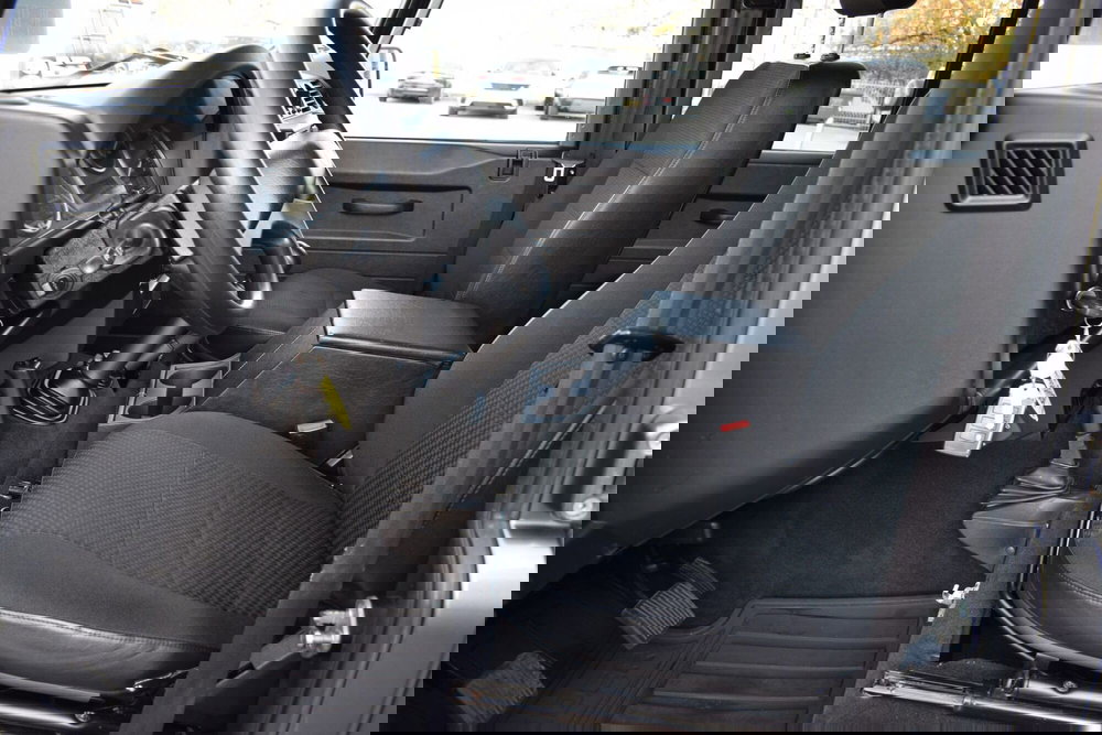 Land Rover Defender usata a Cuneo (10)