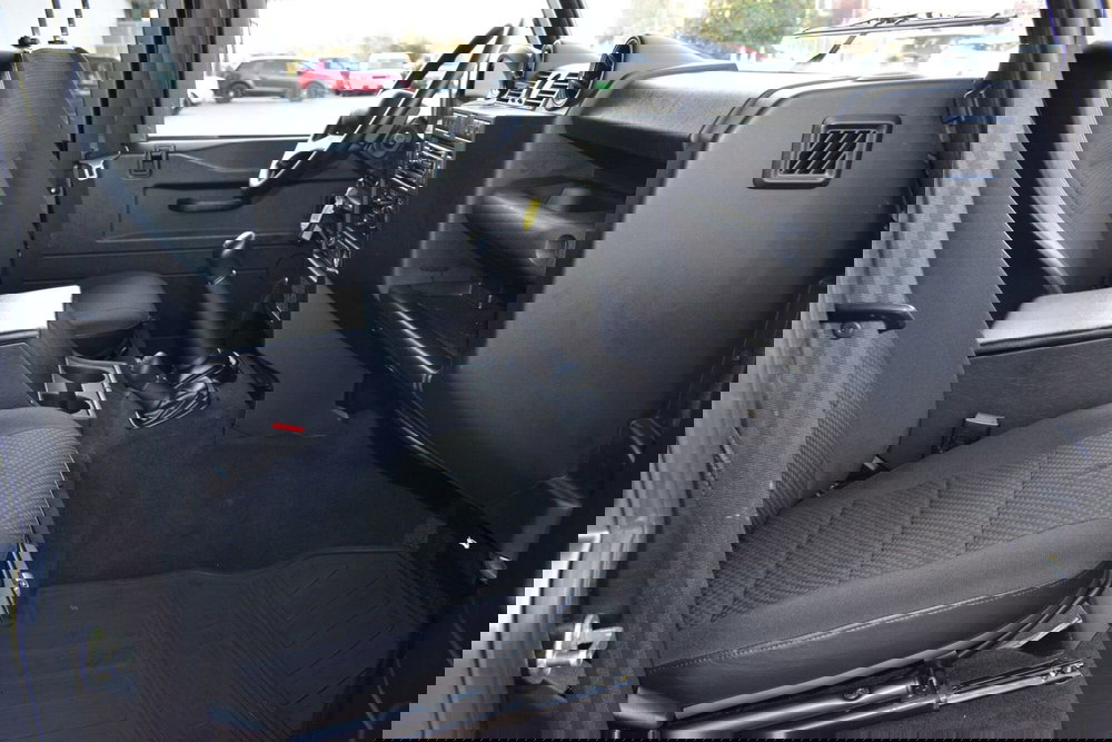 Land Rover Defender usata a Cuneo (11)