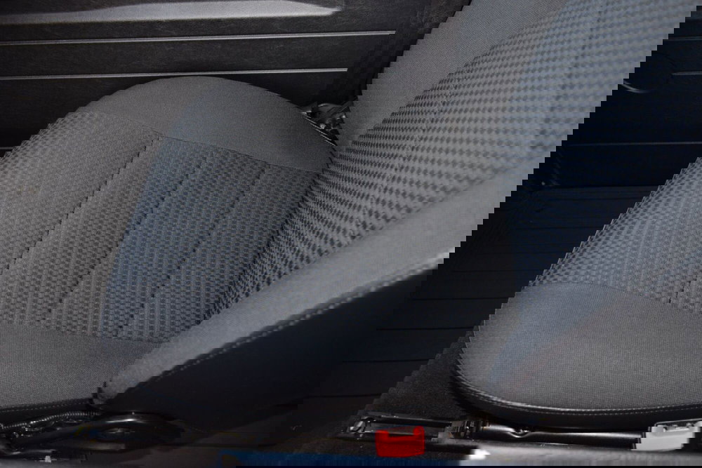 Land Rover Defender usata a Cuneo (19)