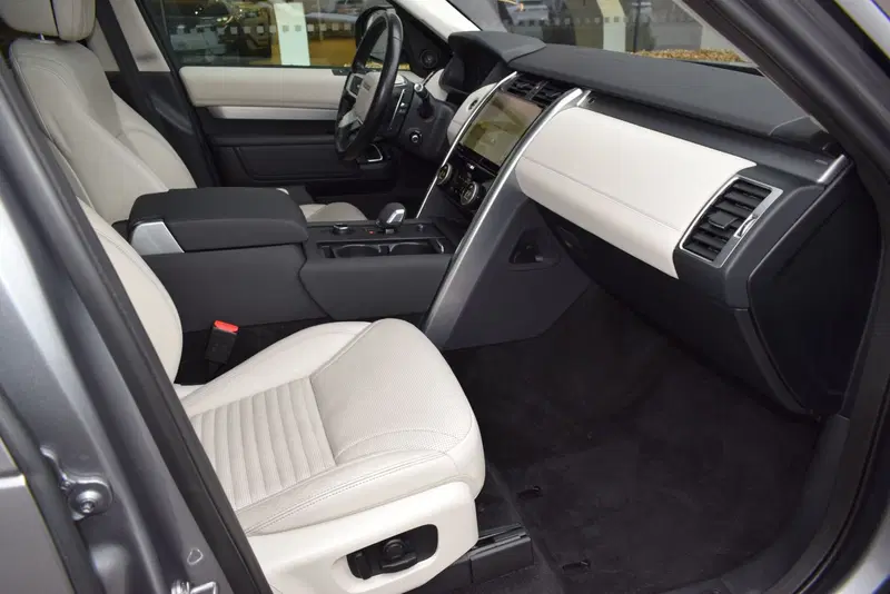 Land Rover Discovery usata a Cuneo (16)