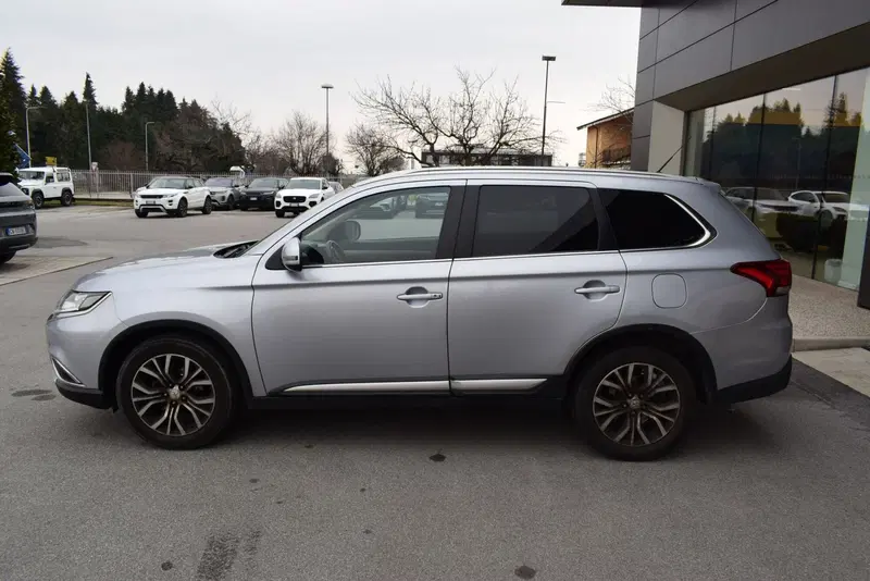 Mitsubishi Outlander usata a Cuneo (3)