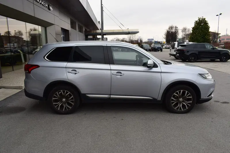 Mitsubishi Outlander usata a Cuneo (4)