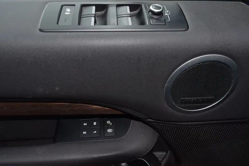 Land Rover Discovery usata a Cuneo (18)