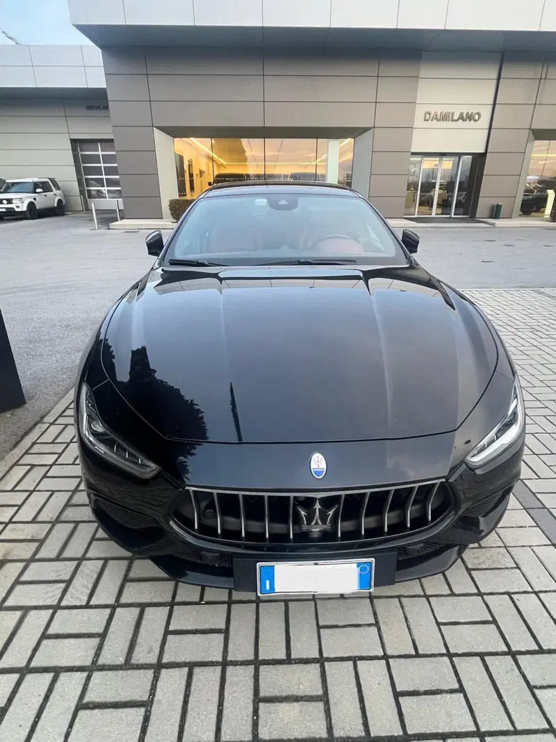 Maserati Ghibli usata a Cuneo (2)