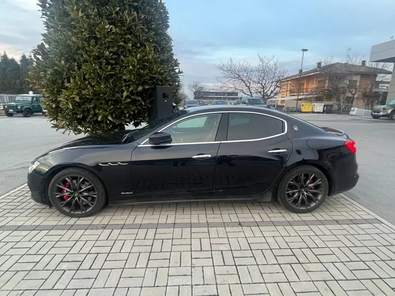 Maserati Ghibli usata a Cuneo (3)
