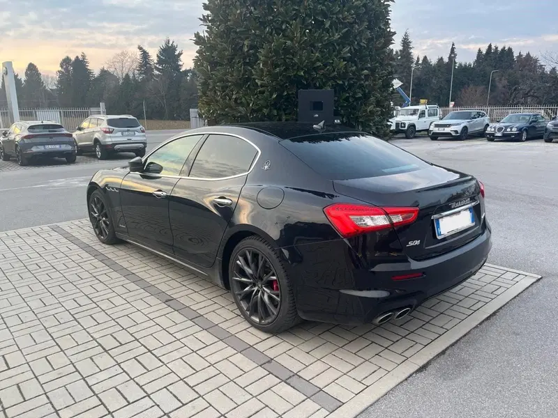 Maserati Ghibli usata a Cuneo (4)