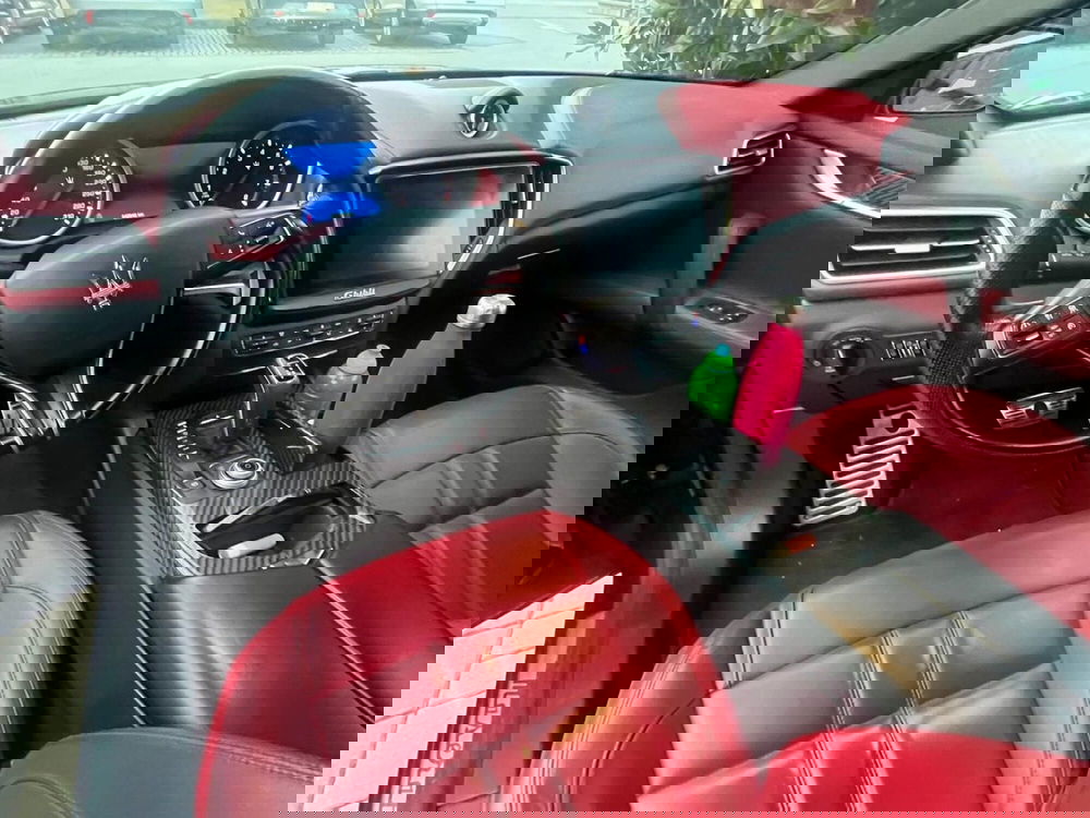 Maserati Ghibli usata a Cuneo (7)