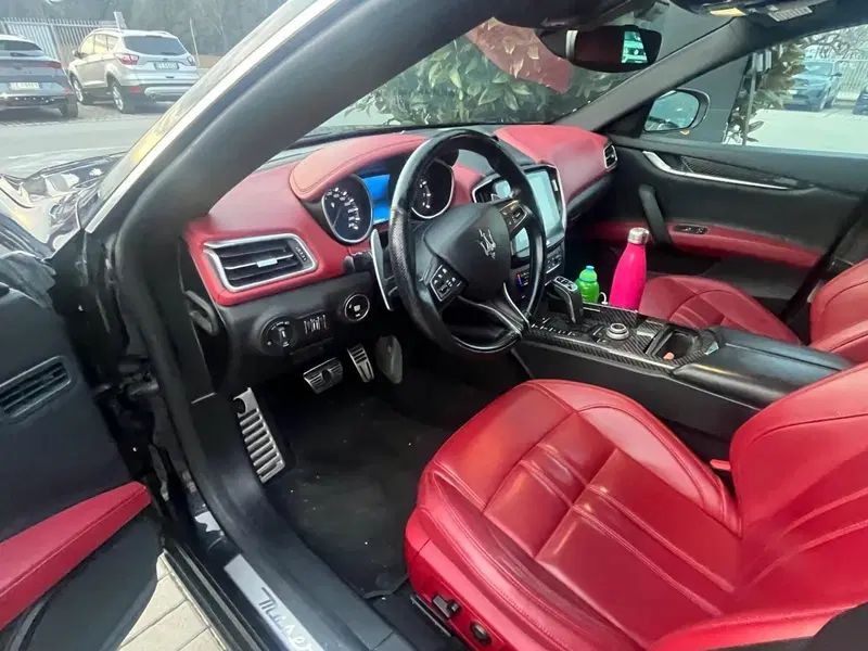 Maserati Ghibli usata a Cuneo (8)