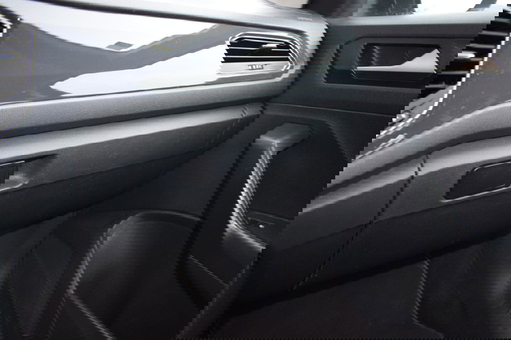 Volkswagen T-Roc usata a Cuneo (14)