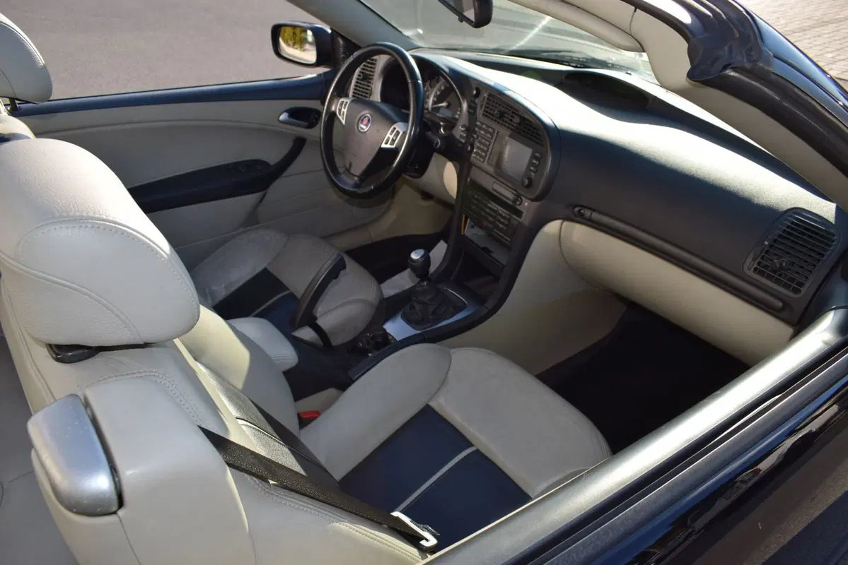 Saab 9-3 Cabrio usata a Cuneo (10)