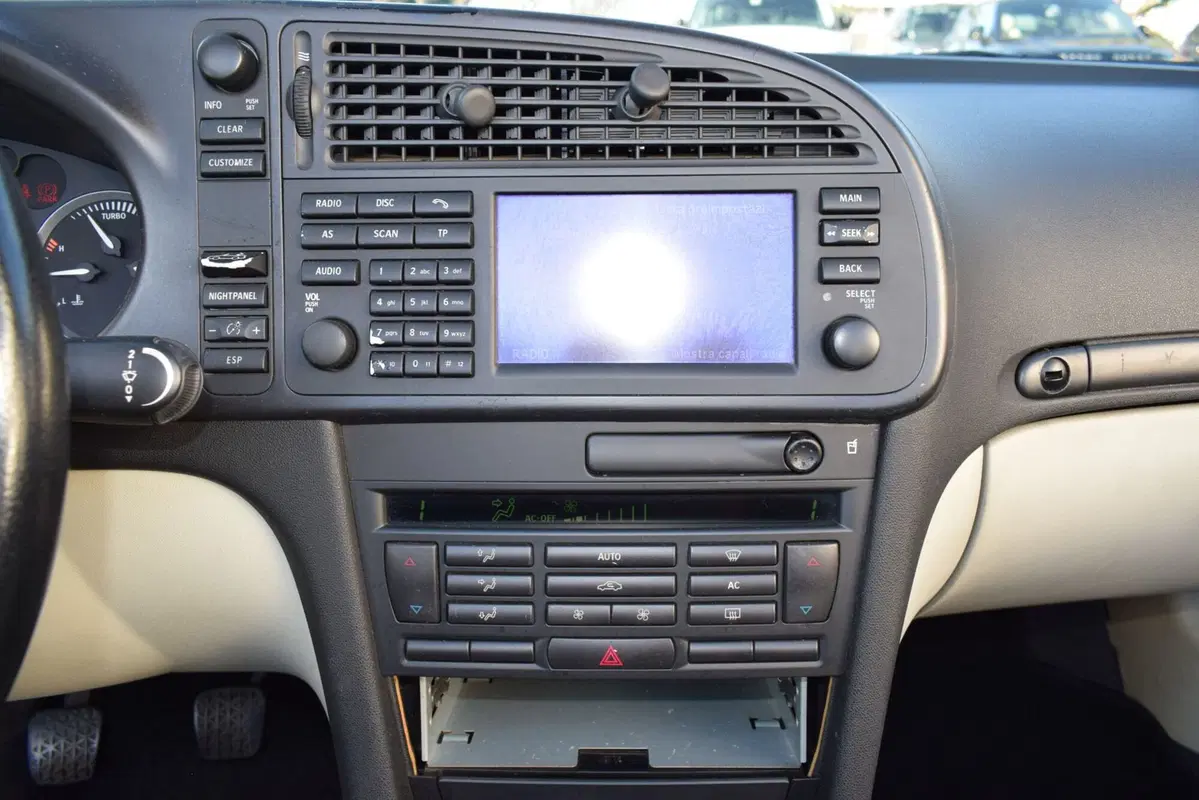 Saab 9-3 Cabrio usata a Cuneo (16)