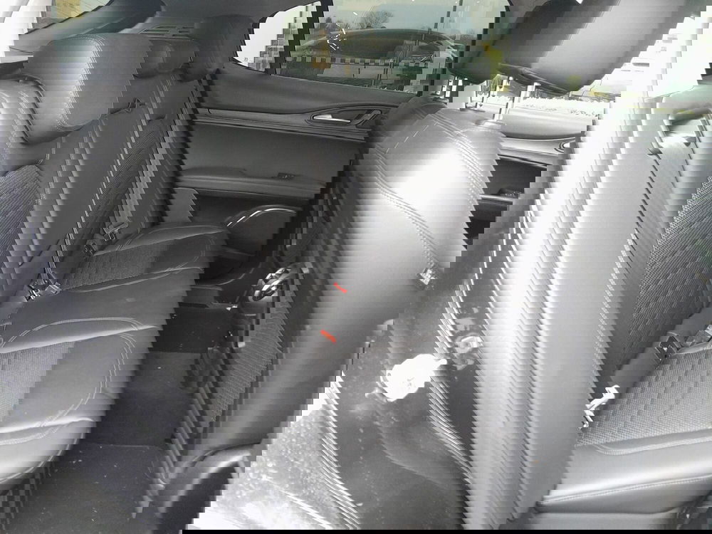 Alfa Romeo Stelvio usata a Cuneo (20)