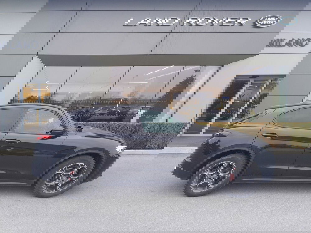 Alfa Romeo Stelvio usata a Cuneo (5)