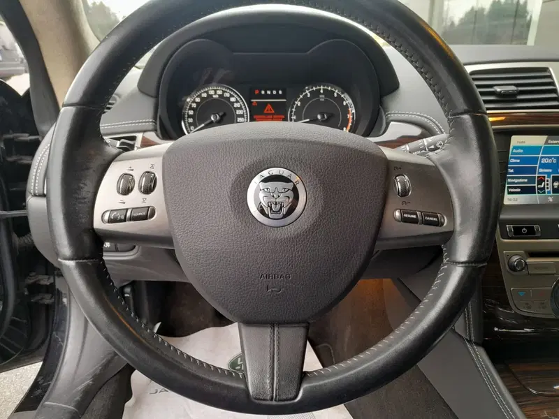 Jaguar XK usata a Cuneo (11)
