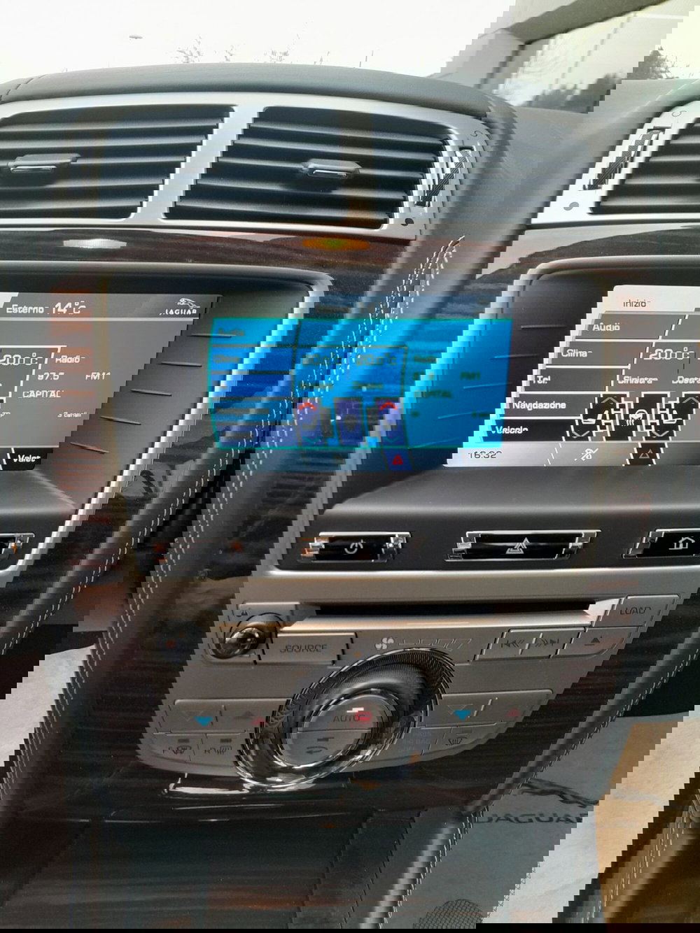 Jaguar XK usata a Cuneo (12)