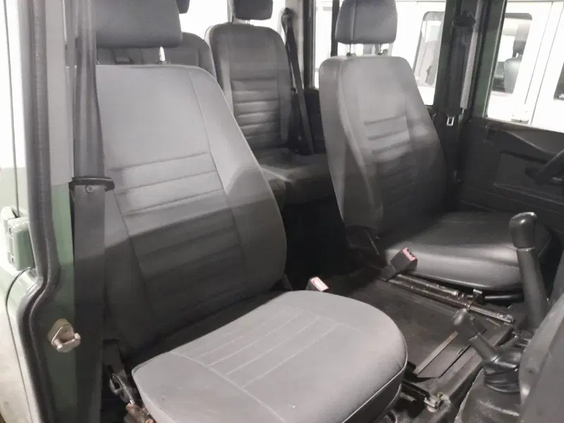 Land Rover Defender usata a Cuneo (10)