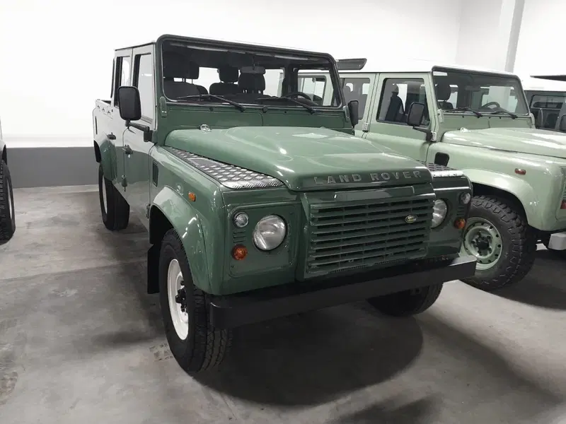 Land Rover Defender usata a Cuneo (2)