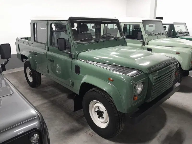 Land Rover Defender usata a Cuneo (3)
