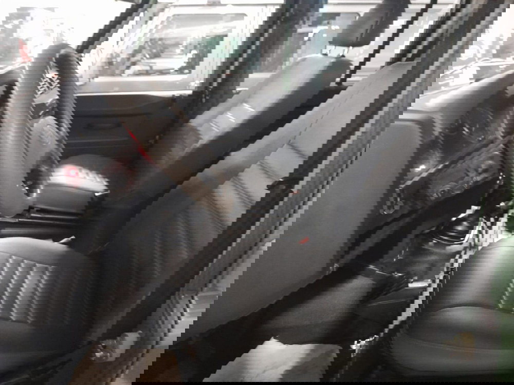 Land Rover Defender usata a Cuneo (8)