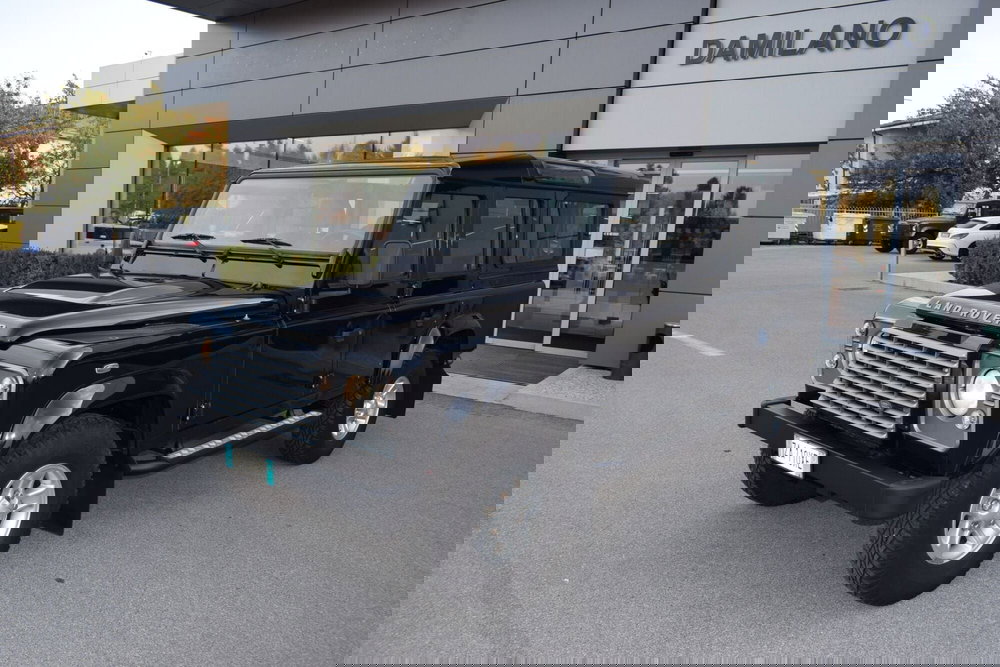 Land Rover Defender usata a Cuneo