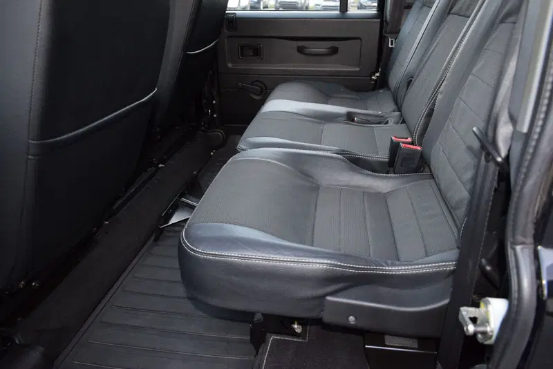 Land Rover Defender usata a Cuneo (20)