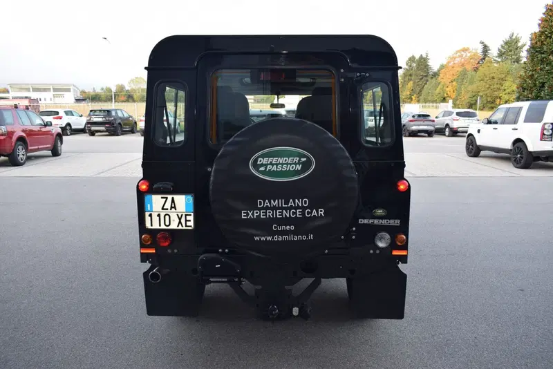 Land Rover Defender usata a Cuneo (7)