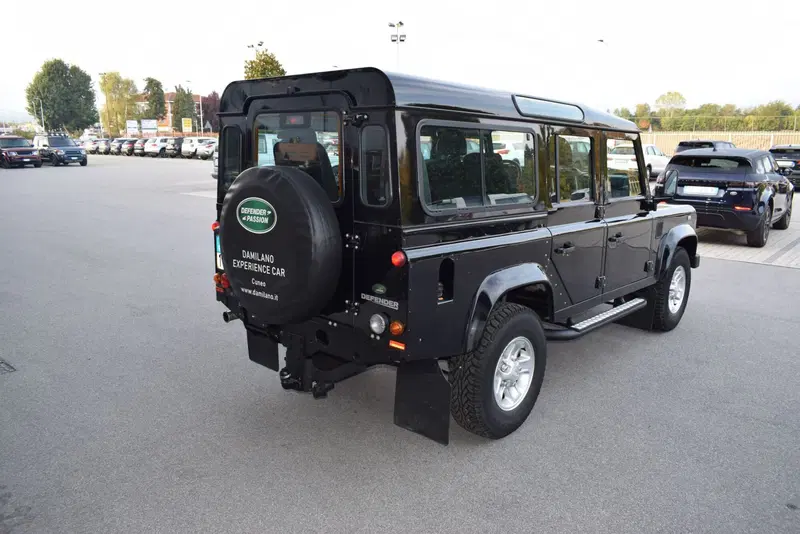 Land Rover Defender usata a Cuneo (8)
