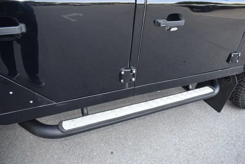 Land Rover Defender usata a Cuneo (9)