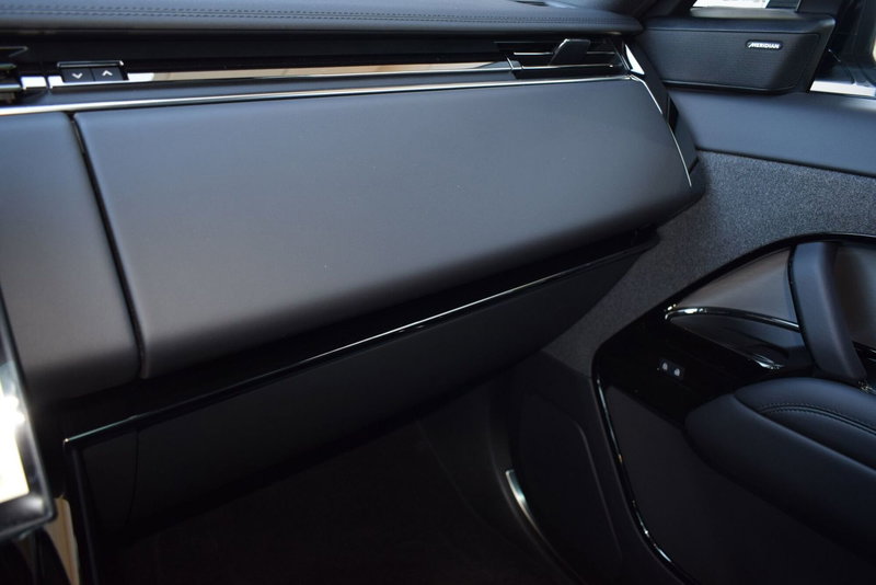 Land Rover Range Rover Sport nuova a Cuneo (11)