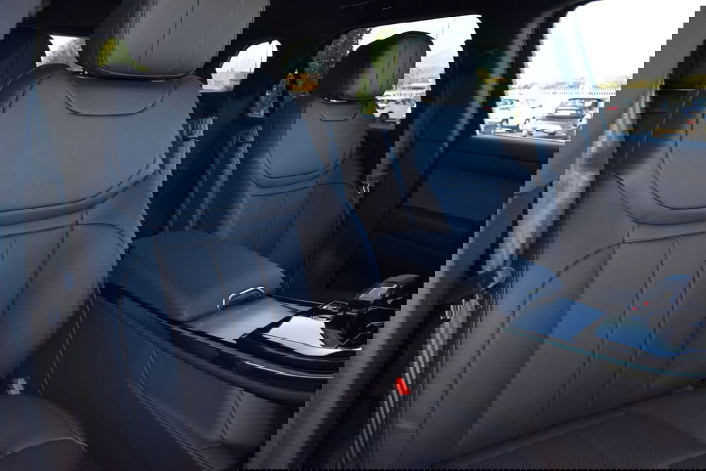 Land Rover Range Rover Sport nuova a Cuneo (16)