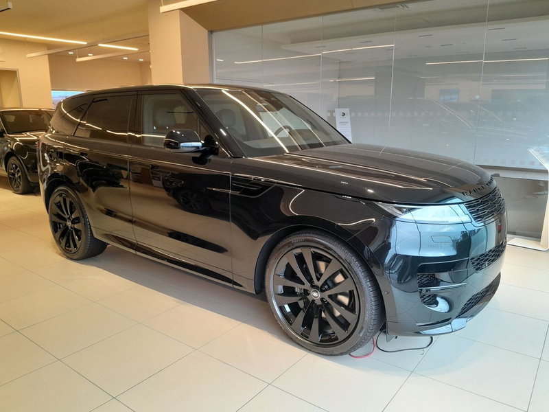 Land Rover Range Rover Sport nuova a Cuneo (2)