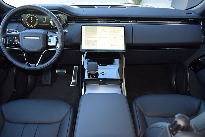 Land Rover Range Rover Sport nuova a Cuneo (7)