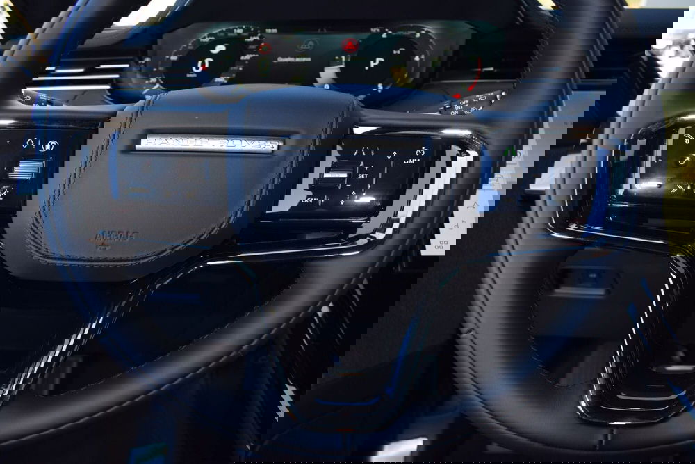 Land Rover Range Rover Sport nuova a Cuneo (8)