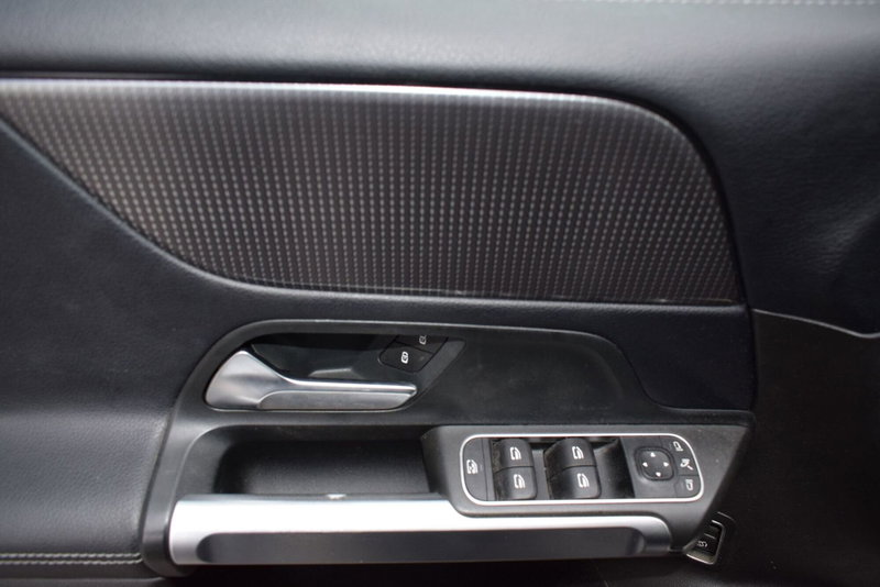 Mercedes-Benz GLB usata a Cuneo (19)