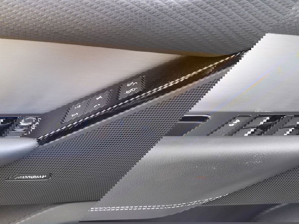 Land Rover Range Rover Velar usata a Cuneo (11)