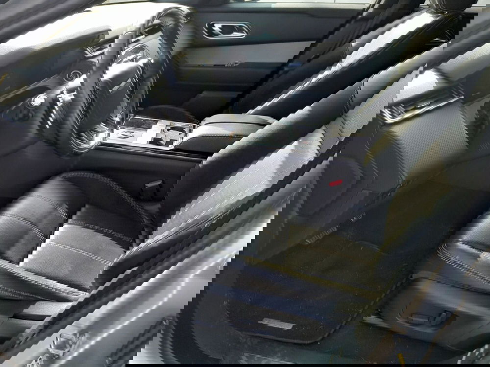 Land Rover Range Rover Velar usata a Cuneo (9)