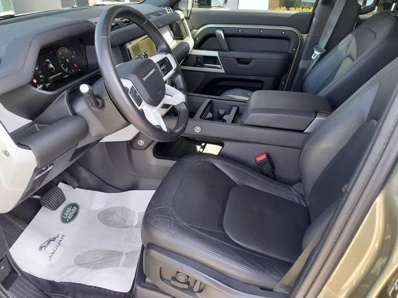 Land Rover Defender usata a Cuneo (15)