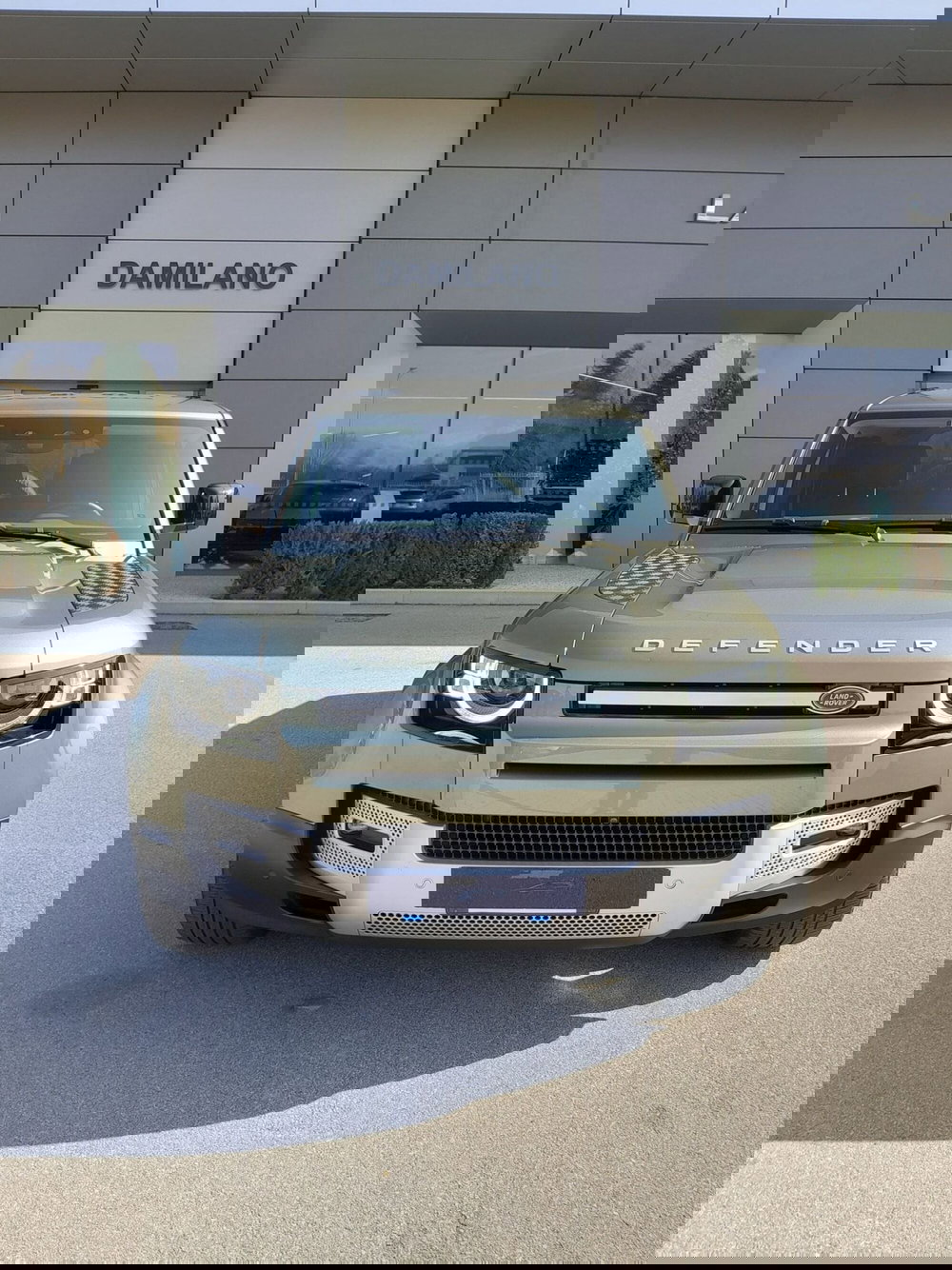 Land Rover Defender usata a Cuneo (2)