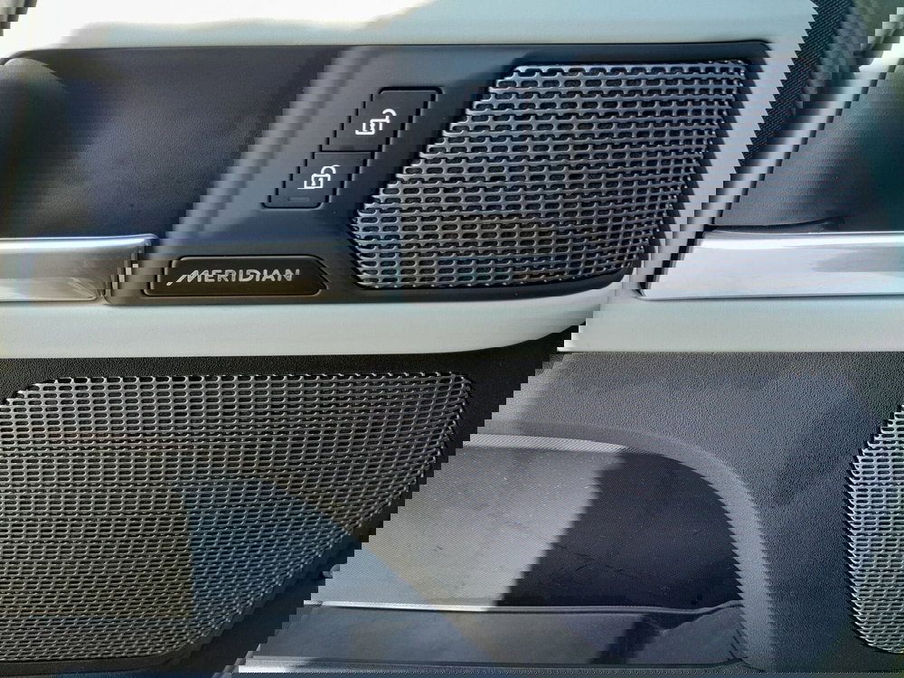 Land Rover Defender usata a Cuneo (20)