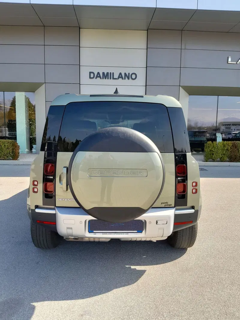 Land Rover Defender usata a Cuneo (7)